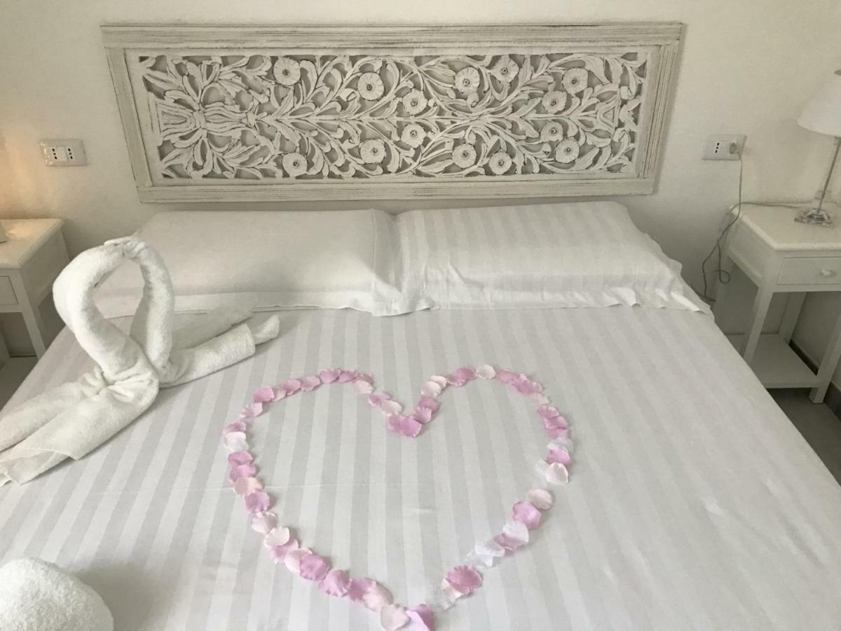 La Cinta Apartment San Teodoro  Ngoại thất bức ảnh