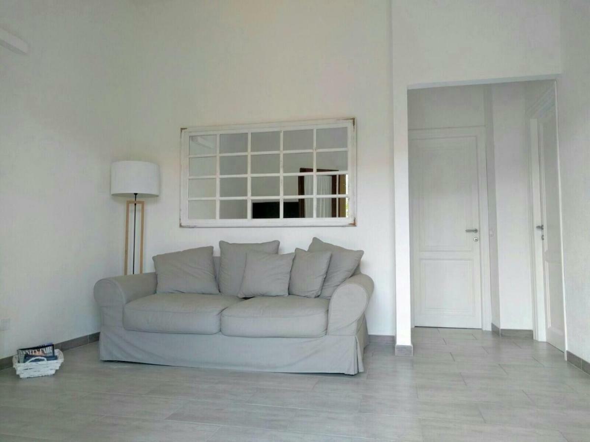 La Cinta Apartment San Teodoro  Ngoại thất bức ảnh